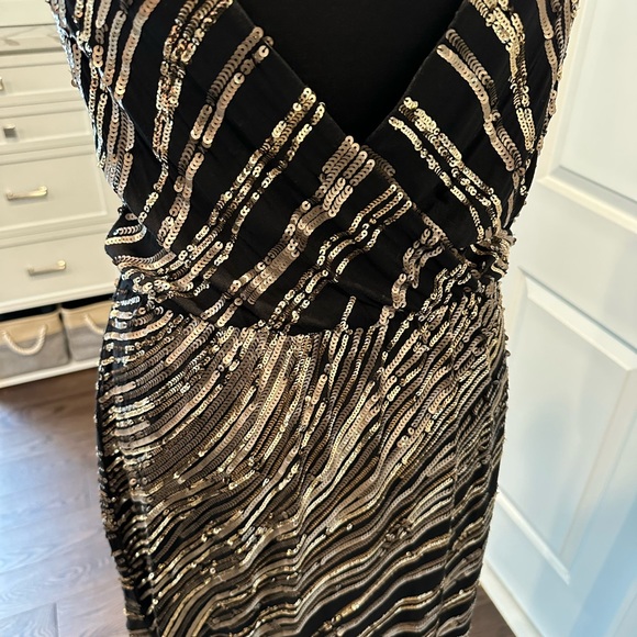 Express Sequin Dress - Size Medium - Picture 7 of 10